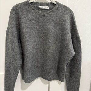 Zara Gray Crewneck Sweater